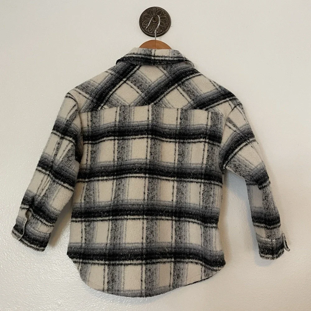 Gap Kids Plaid Shirt Jacket,‎ Black & White, Size Small